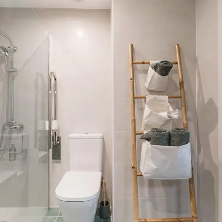 Moderno Y Calido A 9 Min De La Playa *