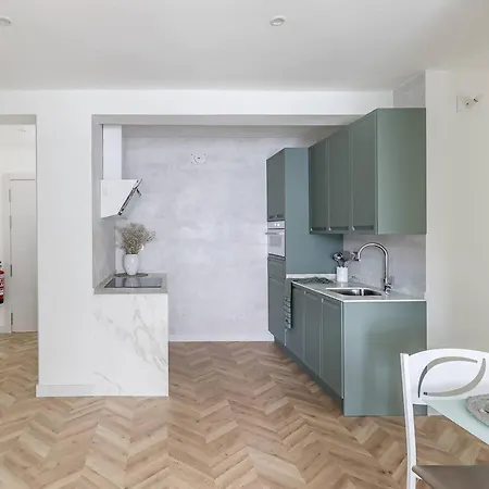 Moderno Y Calido A 9 Min De La Playa