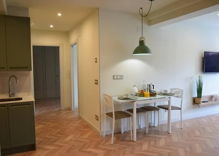 Moderno Y Calido A 9 Min De La Playa Χιχόν